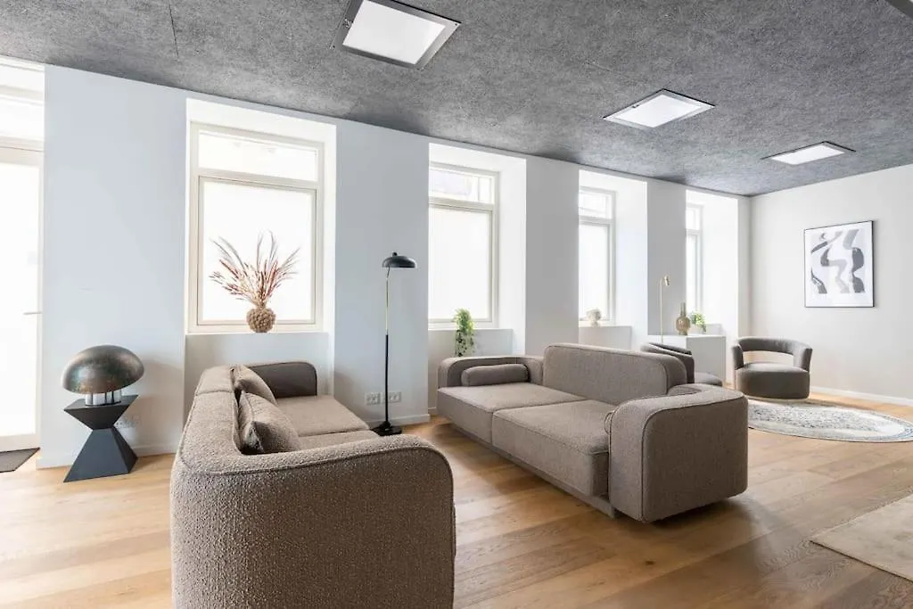Apartamento Spacious Double-Apartment For 10 In Cph City Center Copenhaga Dinamarca